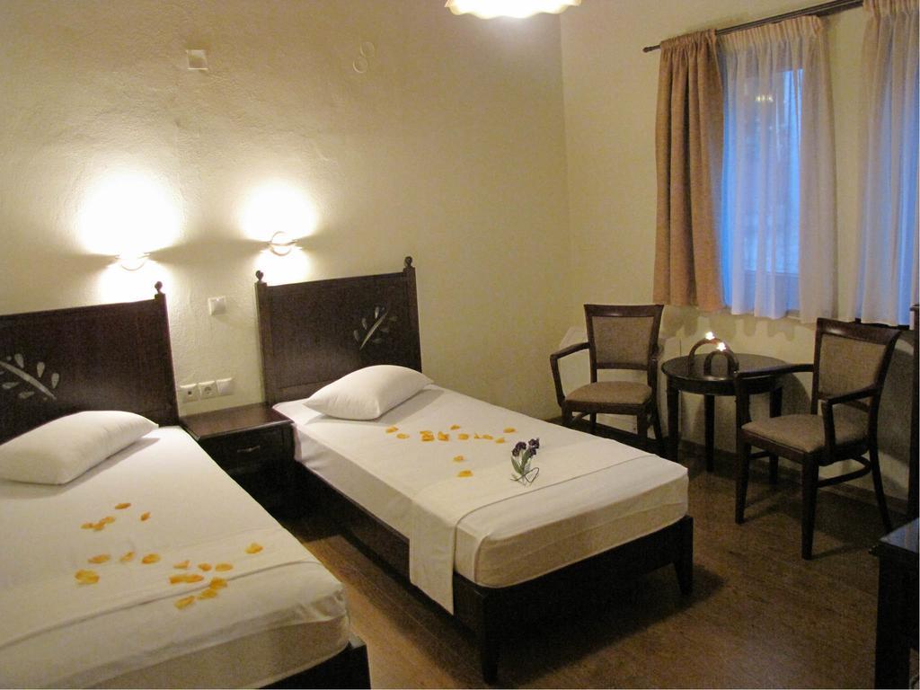 Miléai Hotel Mirovoli חדר תמונה